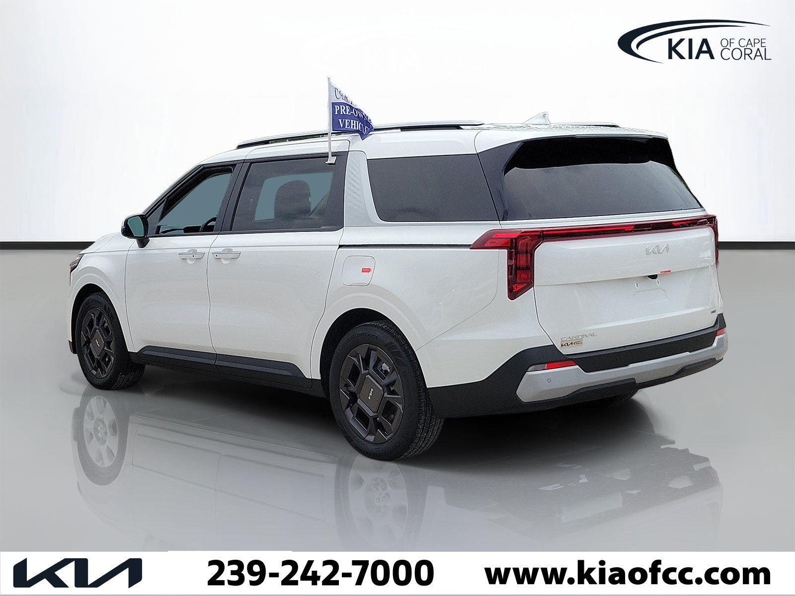 Certified 2026 Kia Carnival EX FWD image 34