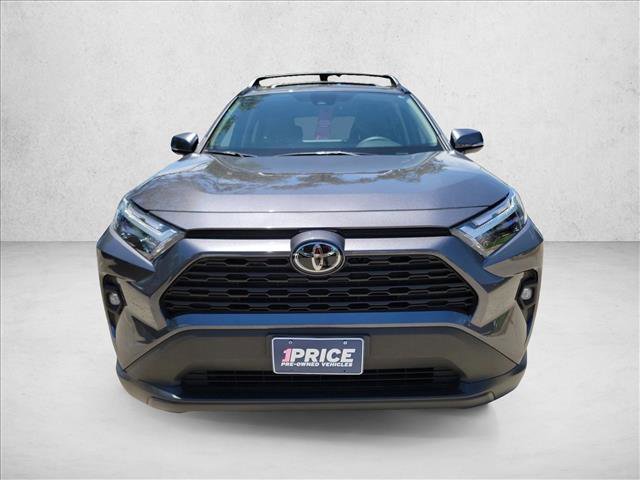 Used 2025 Toyota RAV4 XLE Premium FWD image 2