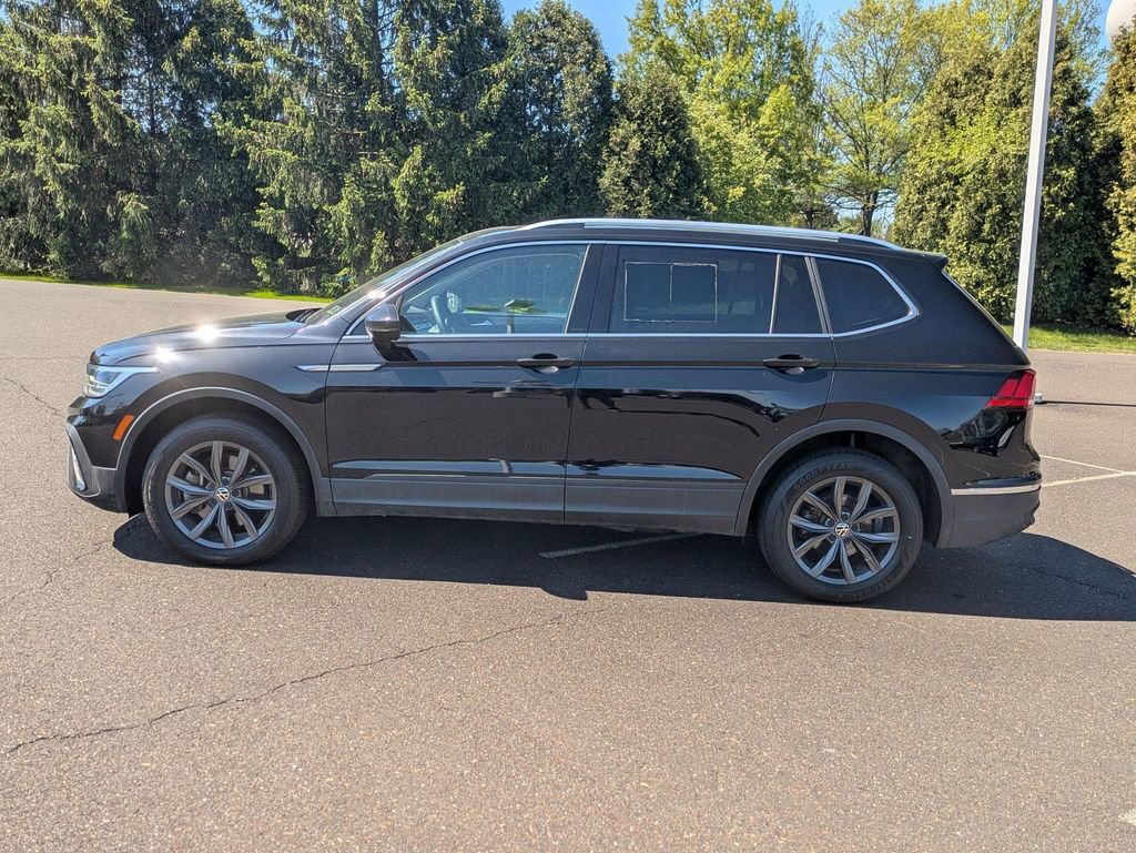 Used 2022 Volkswagen Tiguan SE AWD/4WD image 8