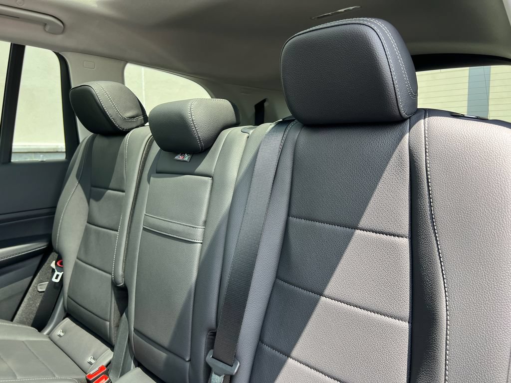 New 2026 Mercedes-Benz GLS 450 4MATIC image 27