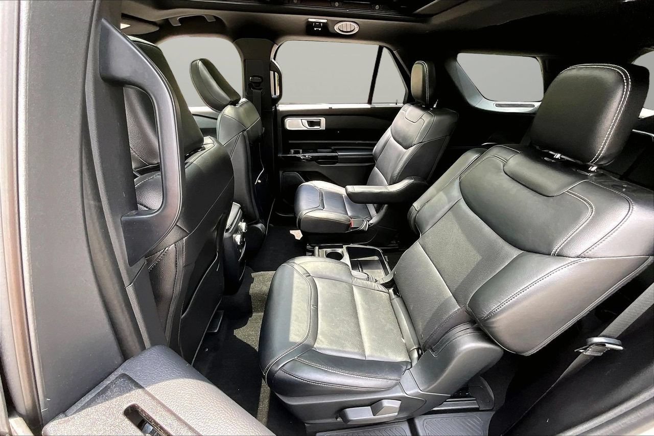 Used 2021 Ford Explorer ST w/ Equipment Group 401A AWD/4WD image 23