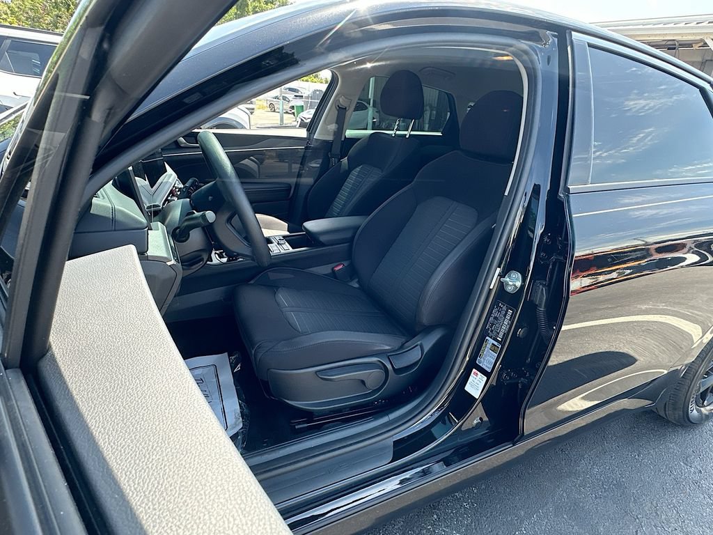 Certified 2025 Kia K5 LXS FWD image 19