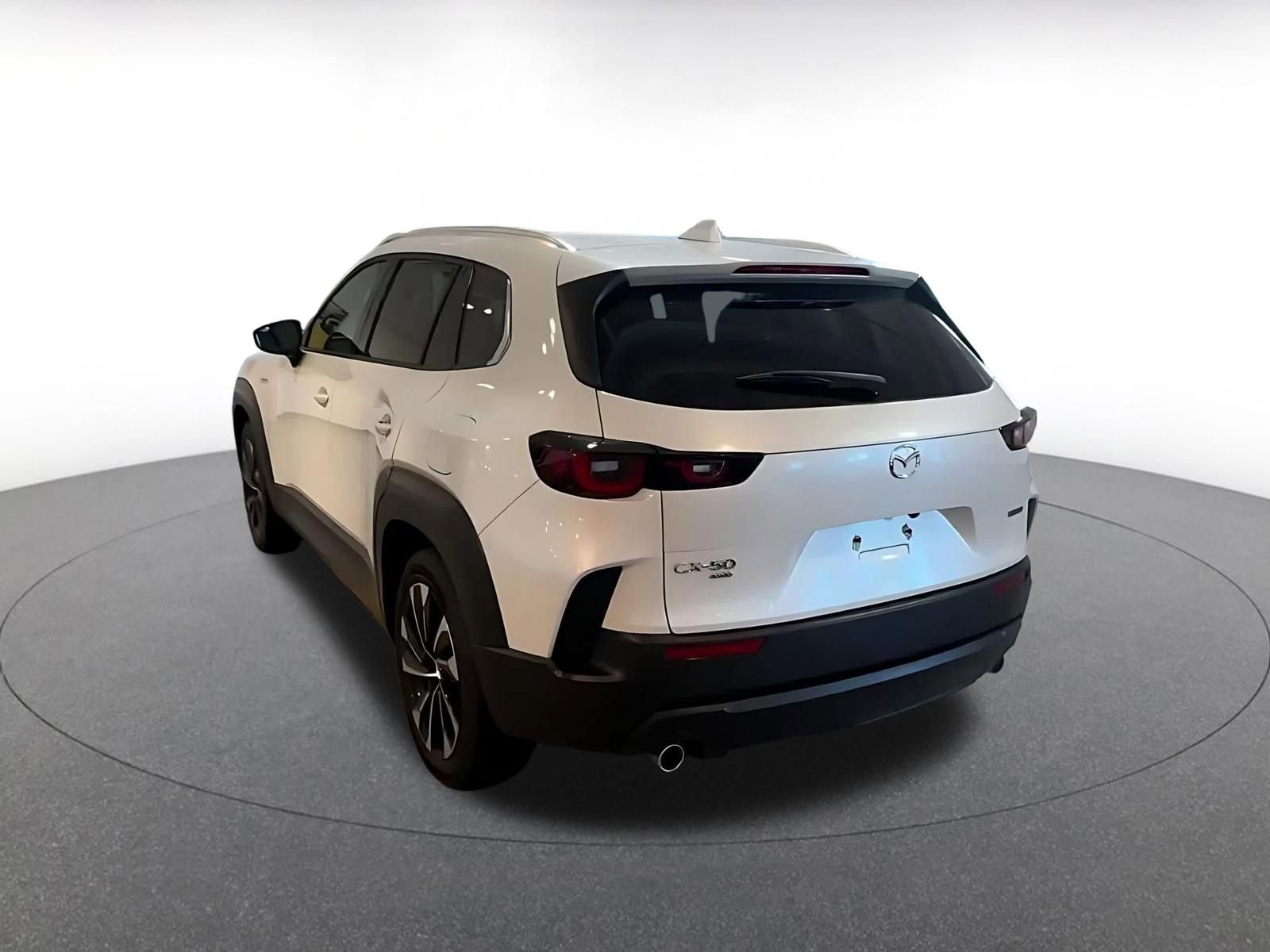 Used 2025 MAZDA CX-50 2.5 Hybrid w/ Premium Plus Pkg image 11