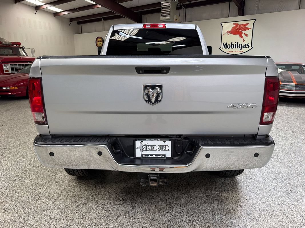 Used 2016 RAM 2500 Tradesman w/ Chrome Appearance Group AWD/4WD image 6