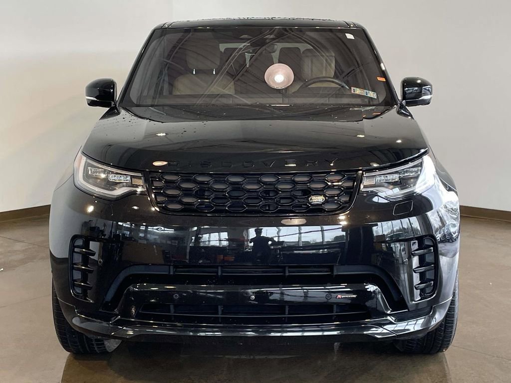 Used 2023 Land Rover Discovery S R-Dynamic image 2
