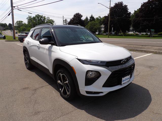 Certified 2022 Chevrolet TrailBlazer RS w/ Sun and Liftgate Package AWD/4WD image 32