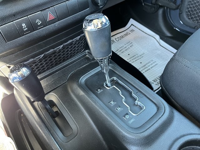 Used 2018 Jeep Wrangler Unlimited Sport S AWD/4WD image 27