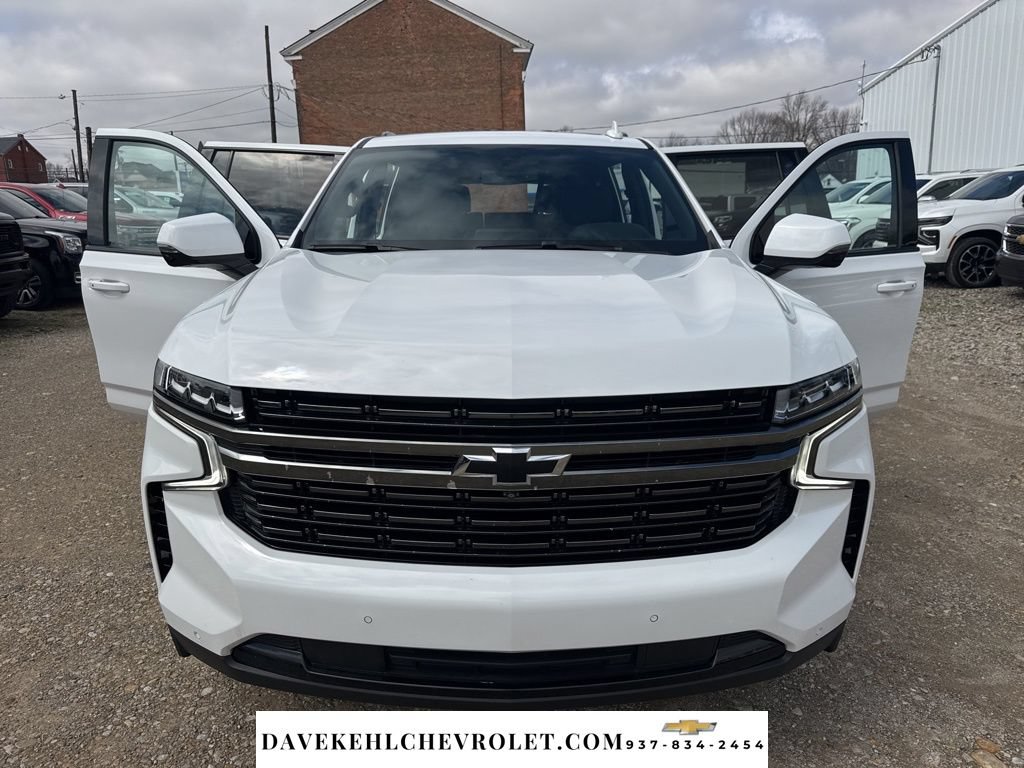 Used 2022 Chevrolet Suburban RST w/ Luxury Package AWD/4WD image 47