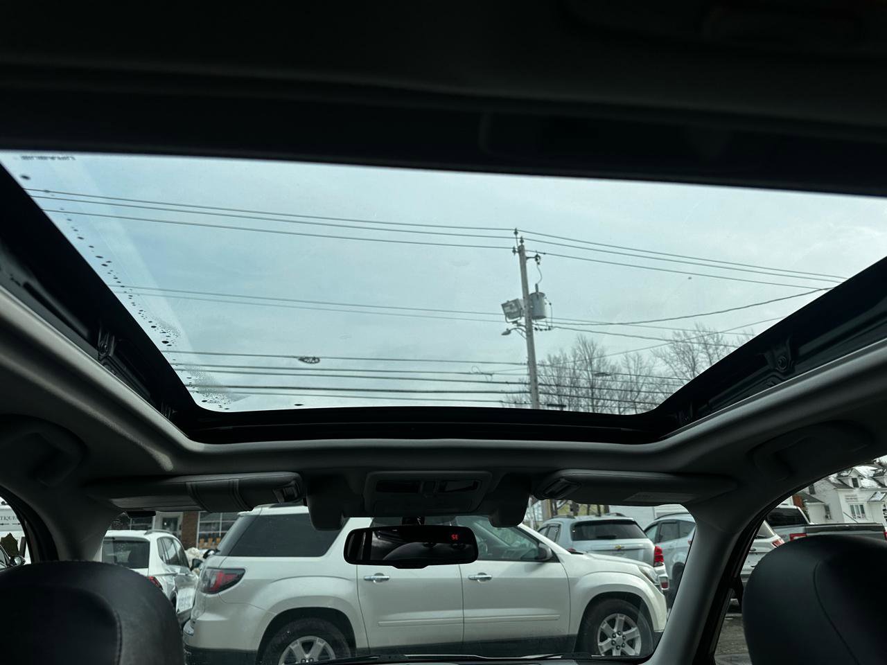 Used 2015 Subaru Forester 2.5i Limited image 11