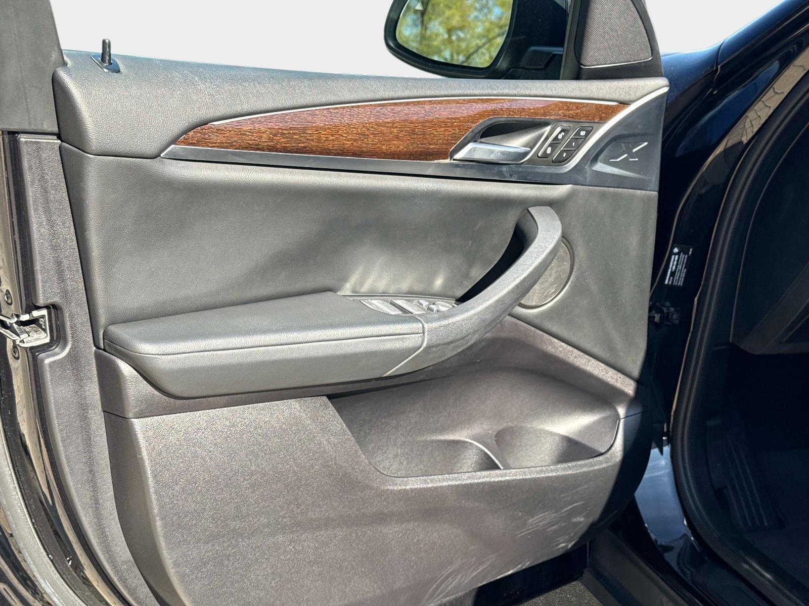 Used 2023 BMW X3 sDrive30i w/ Premium Package image 18