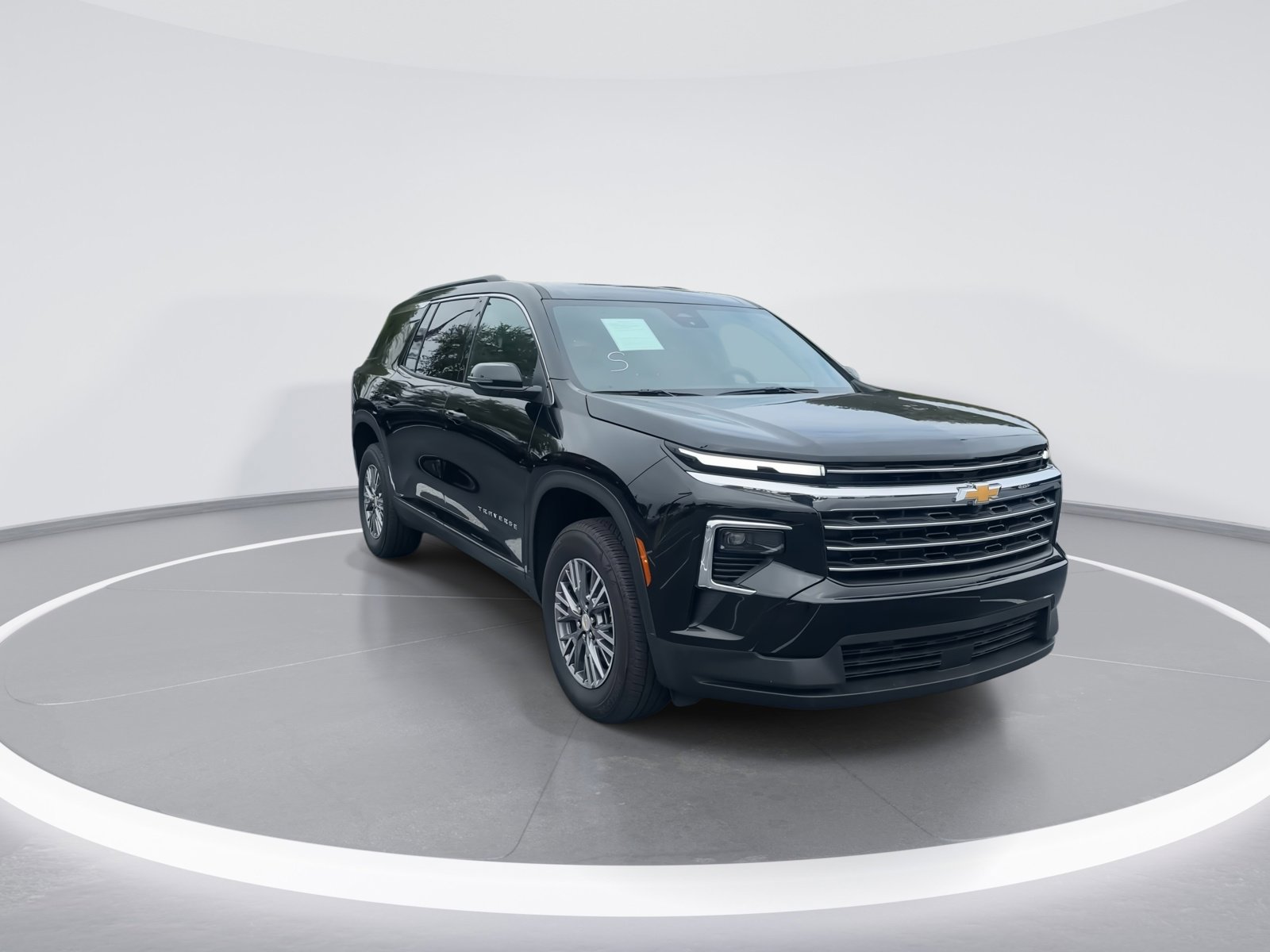 Used 2025 Chevrolet Traverse LT FWD video 2