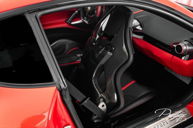 Used 2020 Ferrari 812 Superfast RWD image 46
