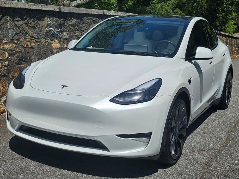 Used 2023 Tesla Model Y Performance AWD/4WD image 14