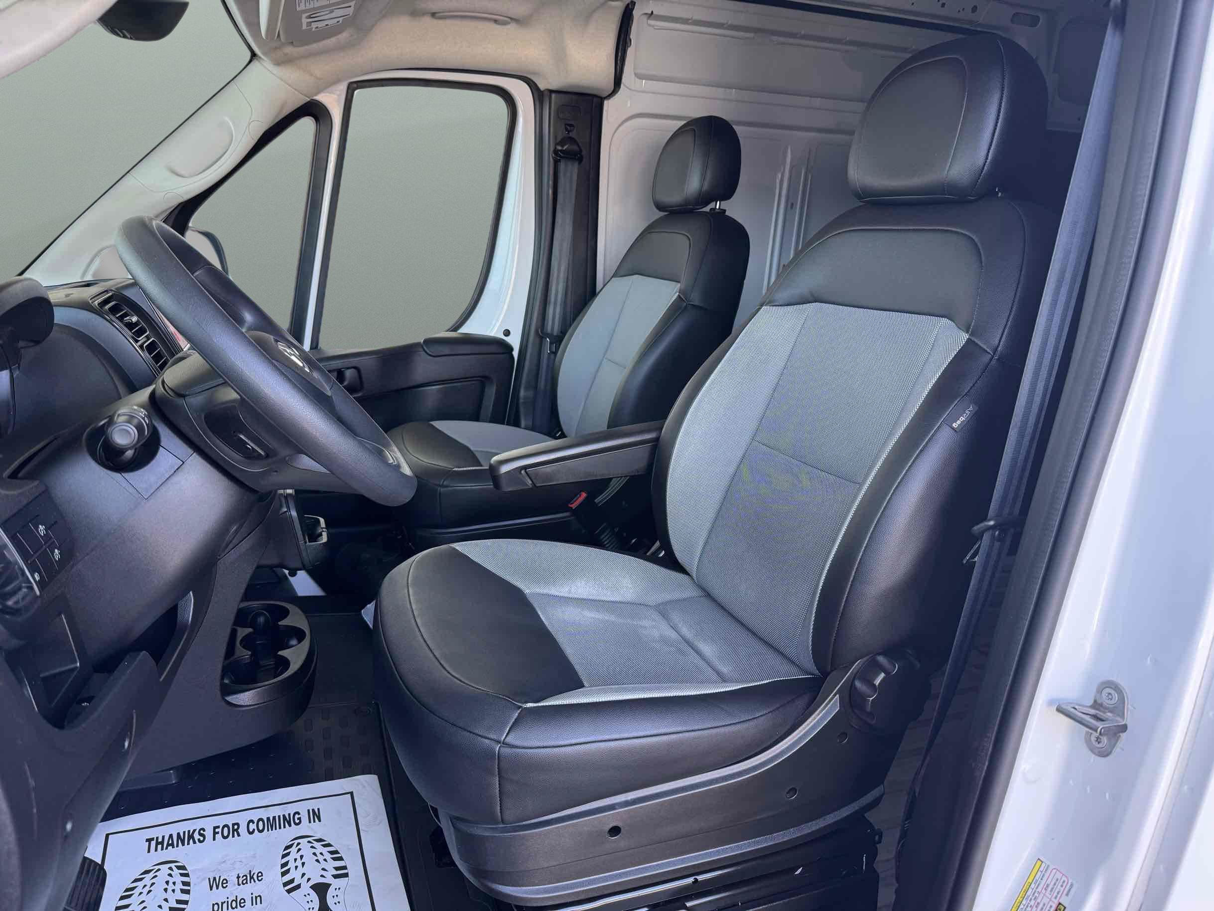 Used 2025 RAM ProMaster 2500 w/ Convenience Group FWD image 10