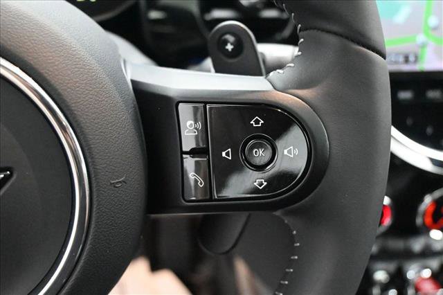 Used 2024 MINI Cooper S FWD image 13