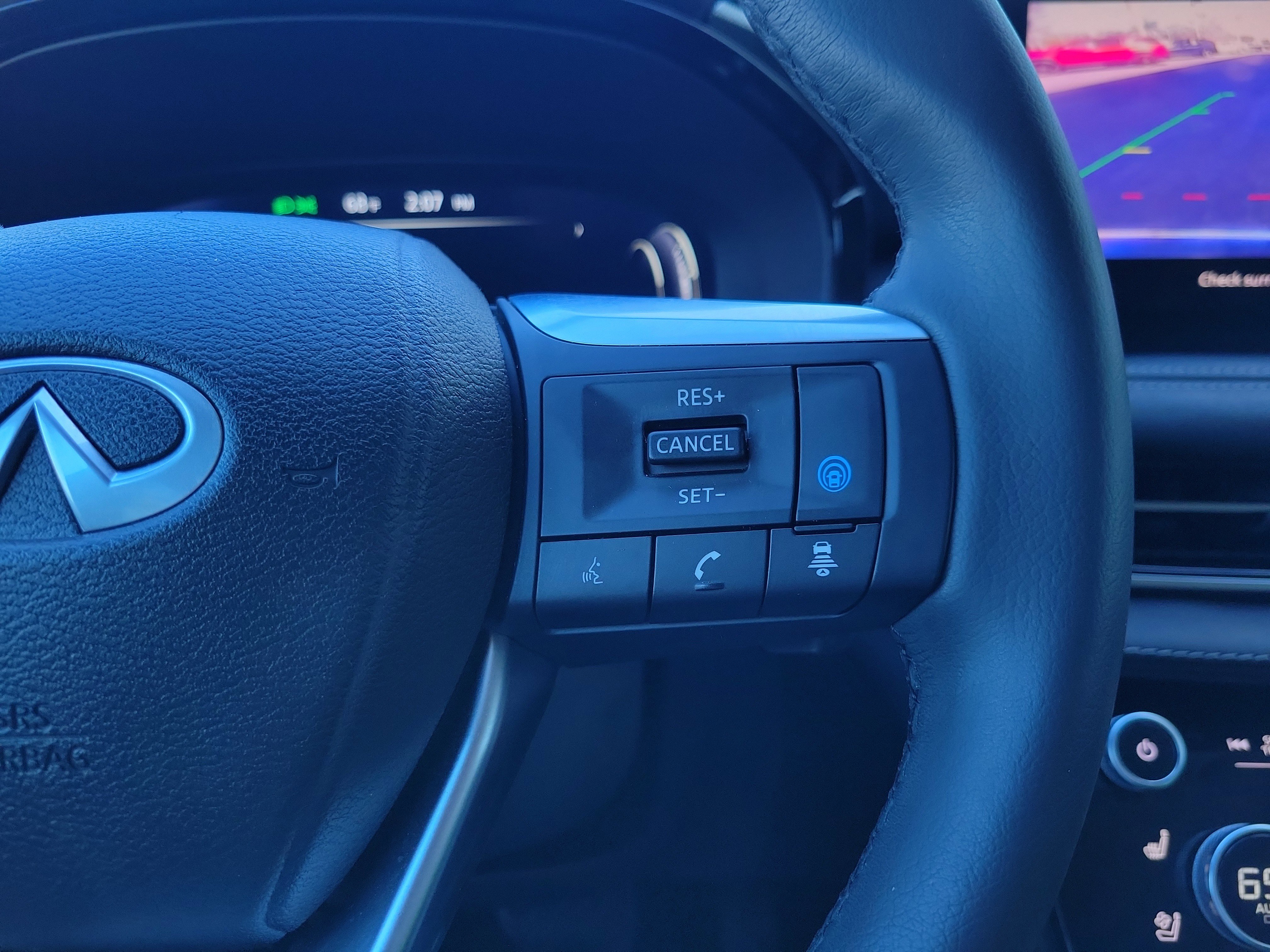 Certified 2023 INFINITI QX60 Luxe w/ Cargo Package image 29