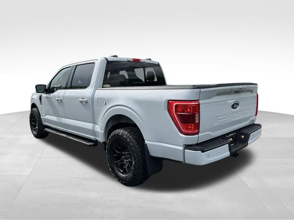 Used 2022 Ford F150 XLT w/ Equipment Group 302A High AWD/4WD image 16