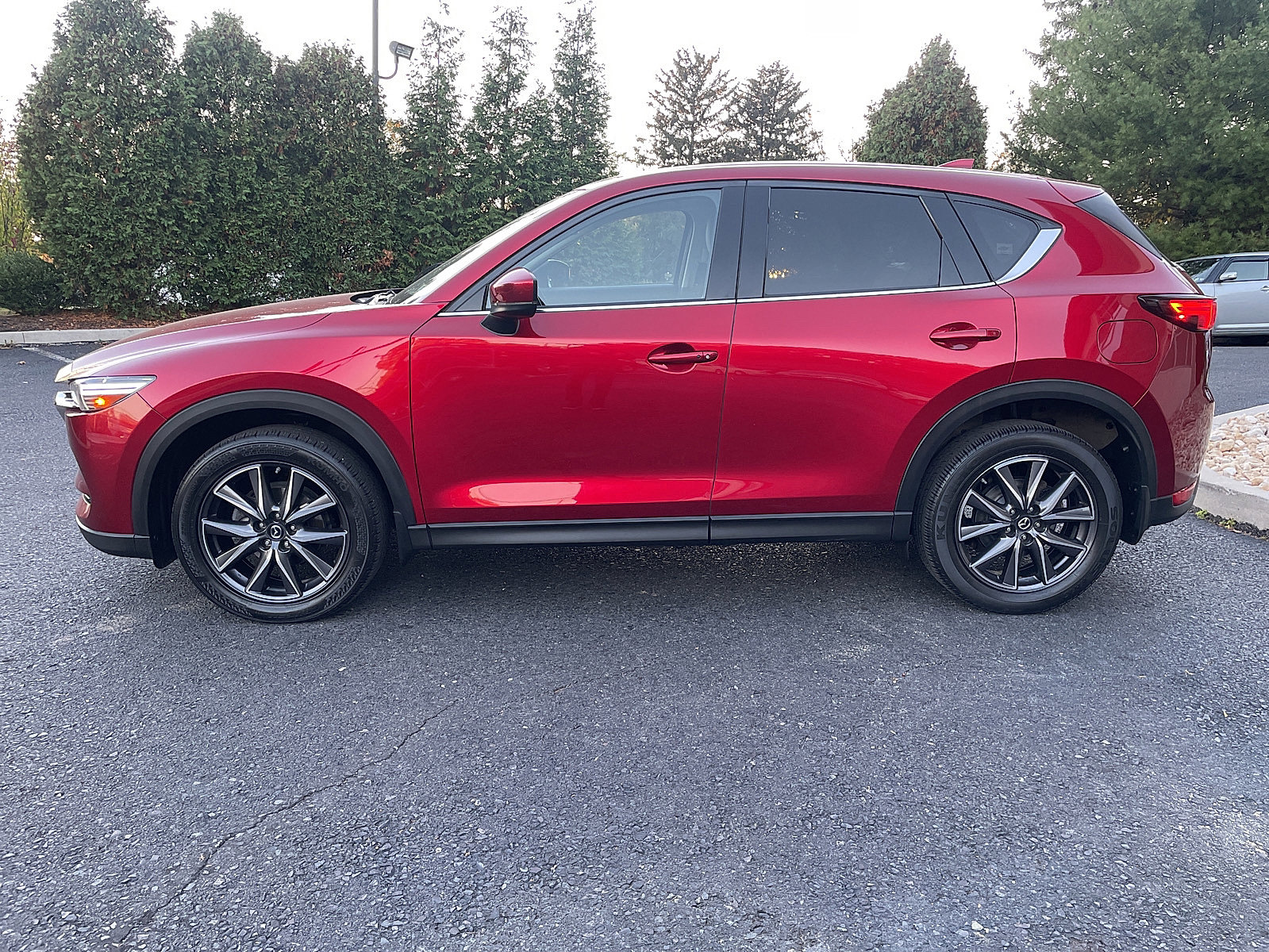 Used 2018 MAZDA CX-5 Grand Touring image 11