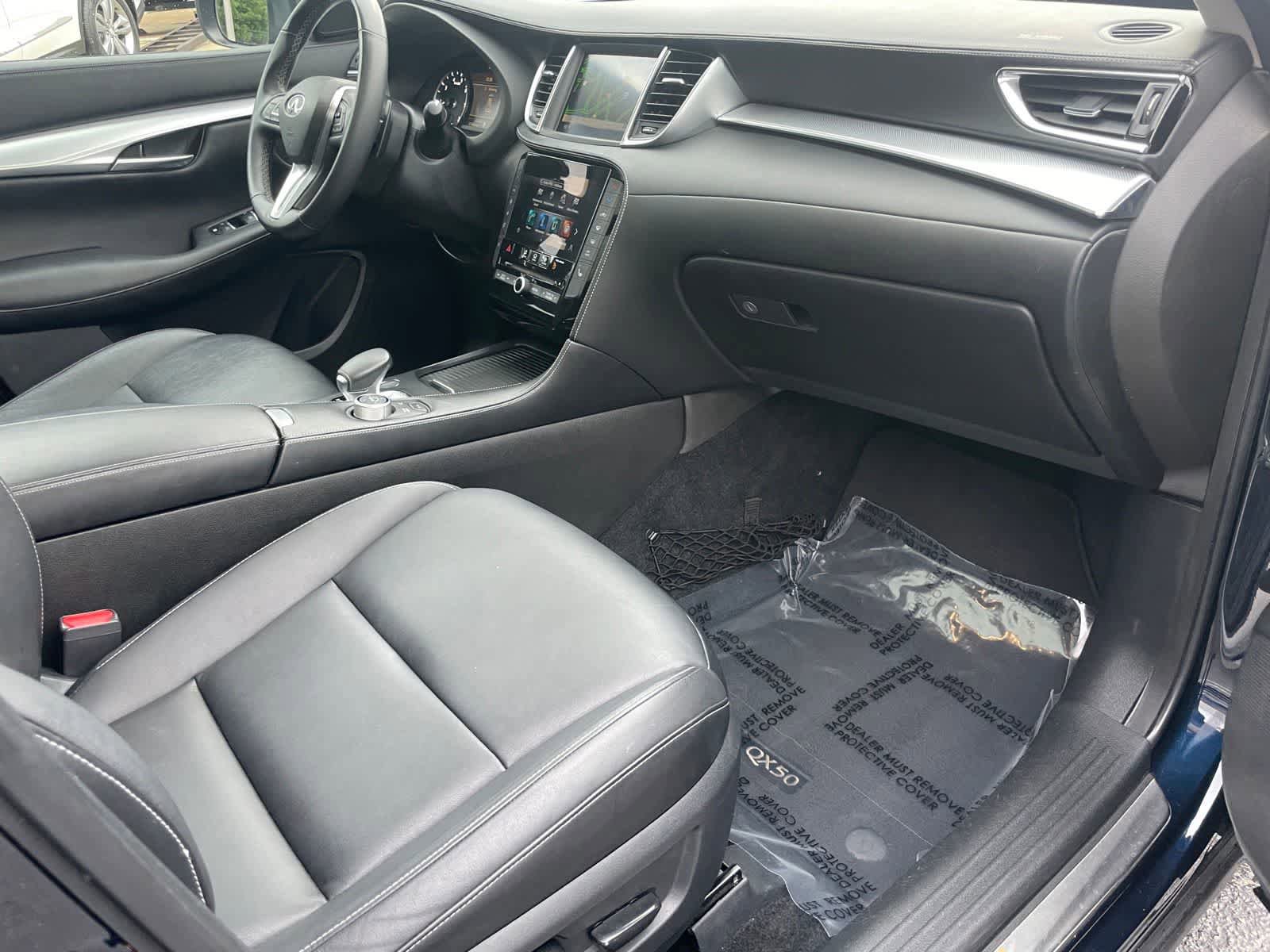Used 2020 INFINITI QX50 Luxe w/ Navigation Package AWD/4WD image 23