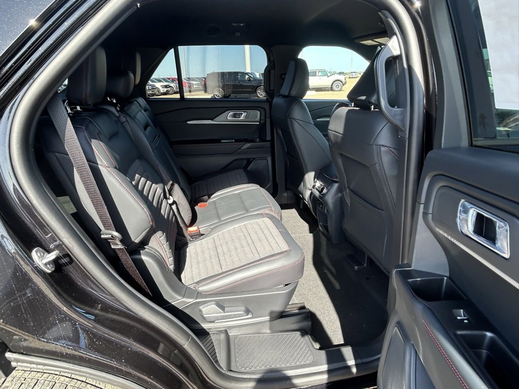 New 2026 Ford Explorer ST-Line image 20