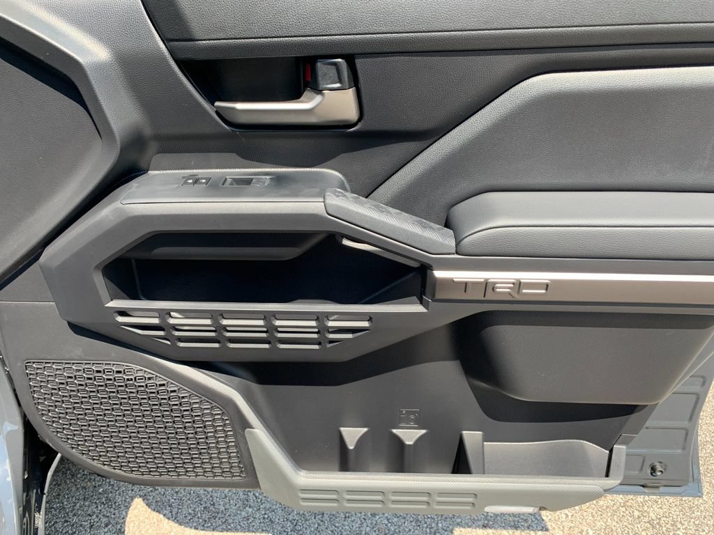 New 2026 Toyota Tacoma TRD Off-Road AWD/4WD image 18