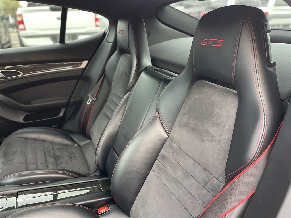Used 2015 Porsche Panamera GTS image 16