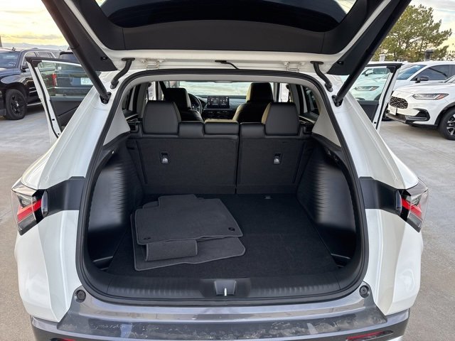 Used 2025 Acura ADX FWD image 13