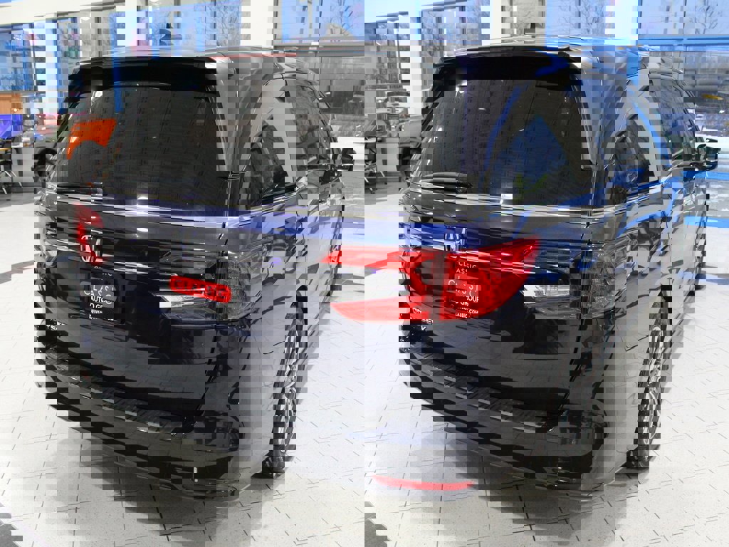 Used 2023 Honda Odyssey EX-L image 4