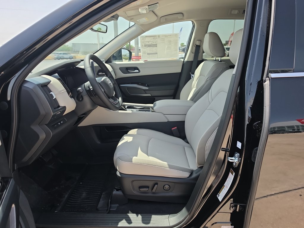 New 2026 Nissan Pathfinder SL FWD image 25