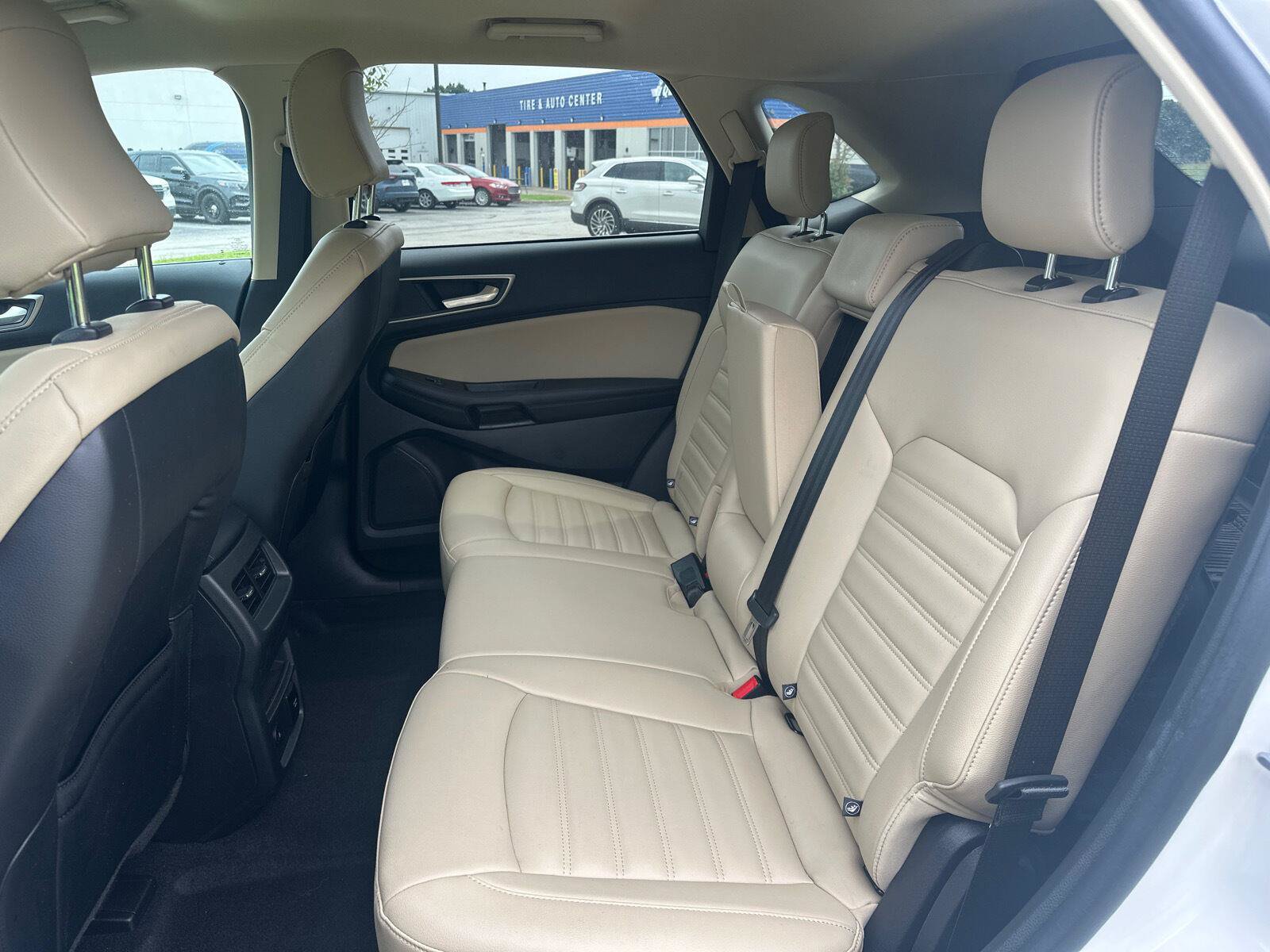 Used 2023 Ford Edge SEL w/ Convenience Package AWD/4WD image 18