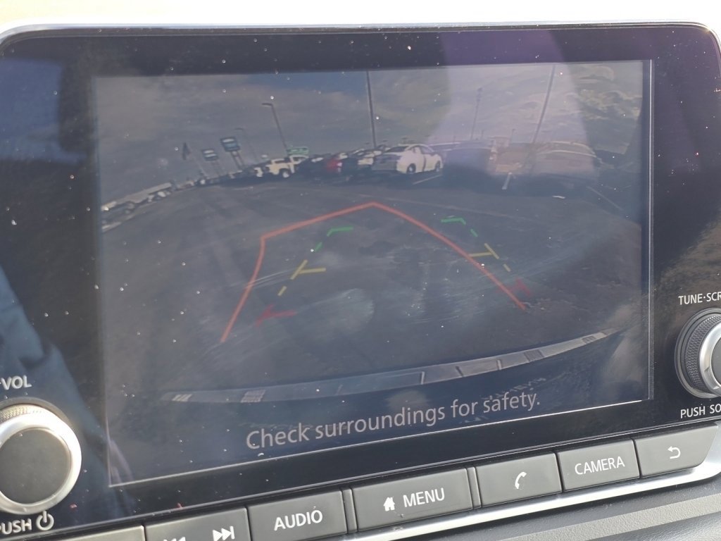 Used 2023 Nissan Rogue SV w/ SV Premium B Package image 8