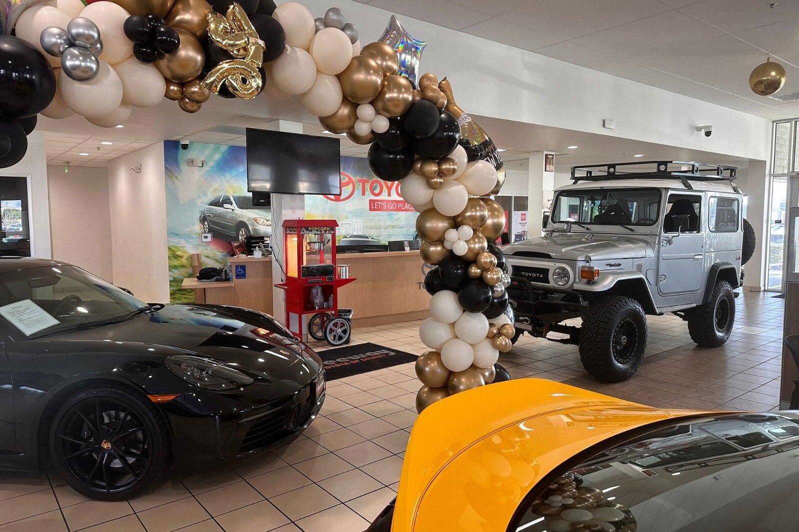 Used 2022 Toyota Tundra Limited w/ TRD Off-Road Package image 37