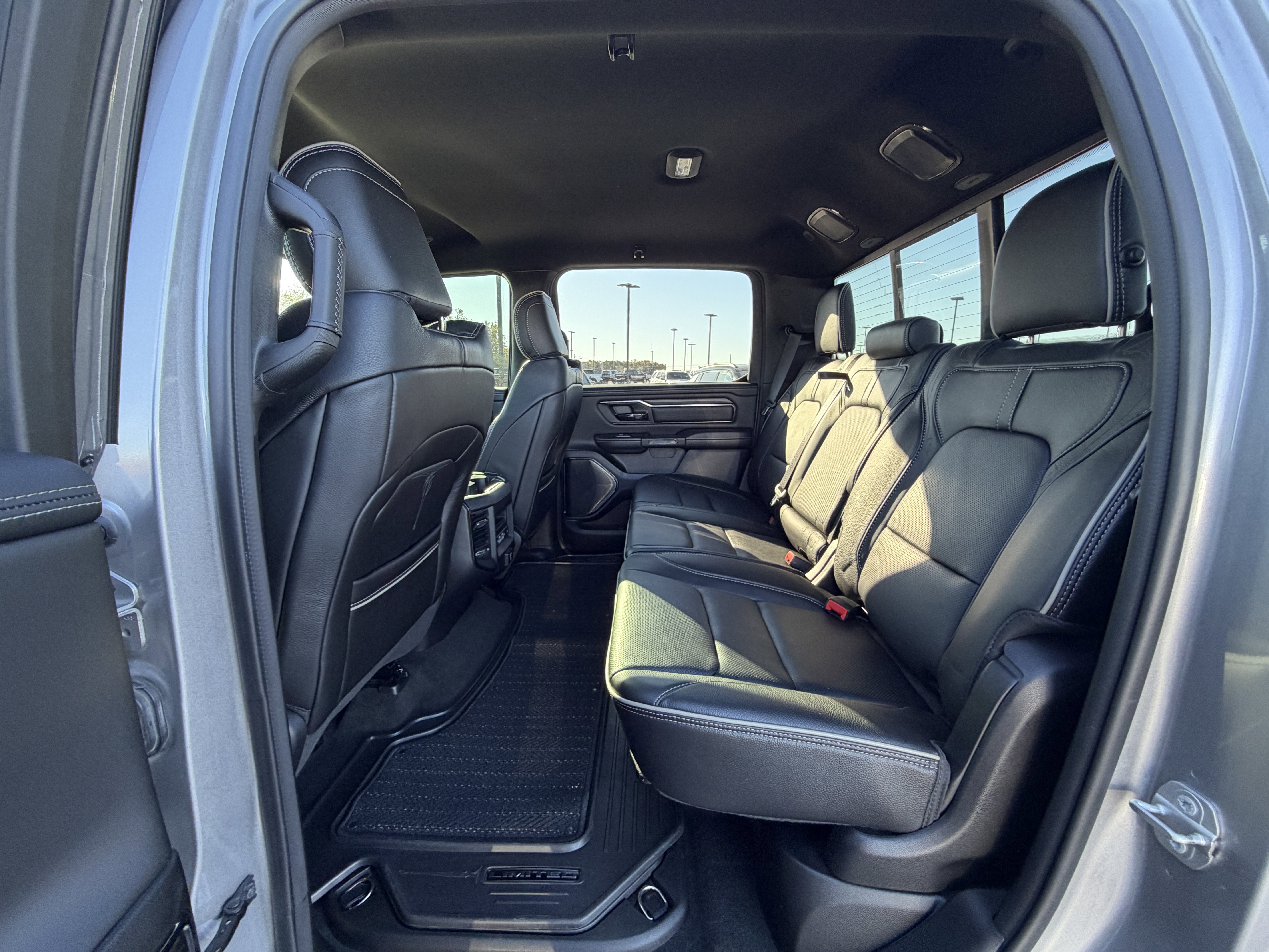 Used 2022 RAM 1500 Limited w/ (RED) Edition image 10