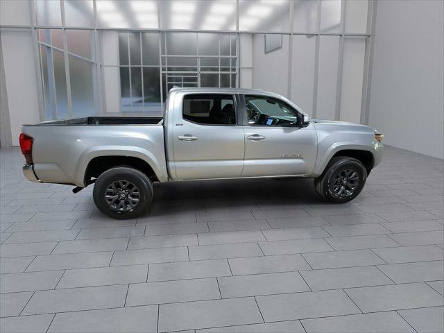 Certified 2023 Toyota Tacoma SR5 AWD/4WD image 9