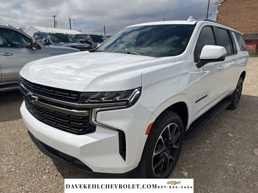 Used 2022 Chevrolet Suburban RST w/ Luxury Package AWD/4WD image 1