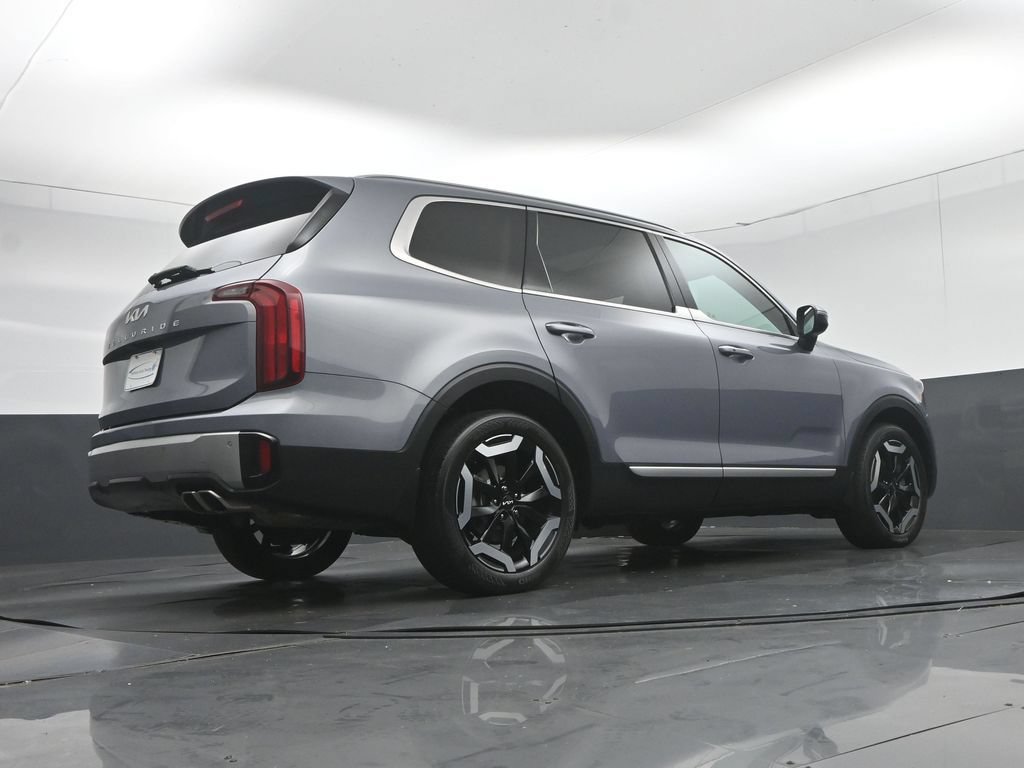 Used 2023 Kia Telluride S w/ S Sunroof Package FWD image 69