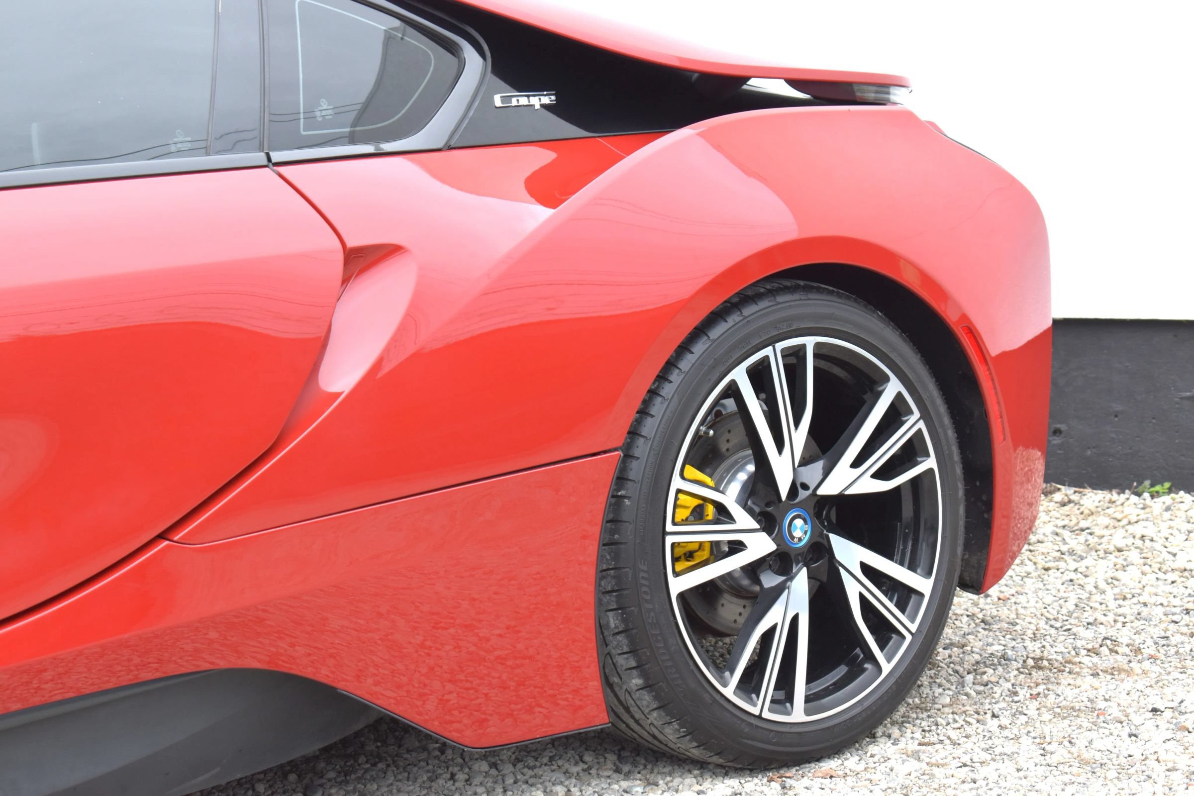 Used 2017 BMW i8 AWD/4WD image 10
