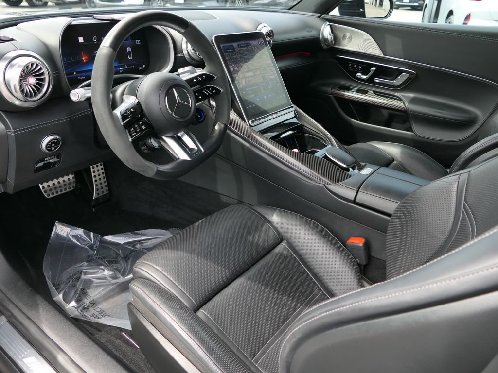 Used 2023 Mercedes-Benz SL 63 AMG 4MATIC w/ Driver Assistance Package image 13