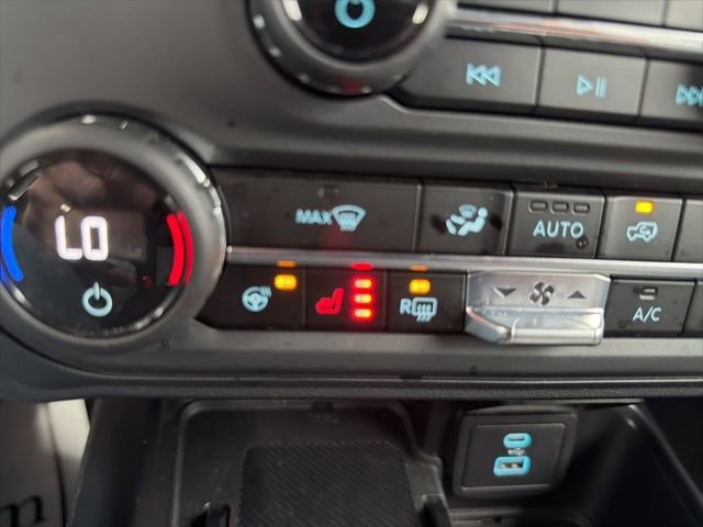 Used 2025 Ford Bronco Outer Banks image 12