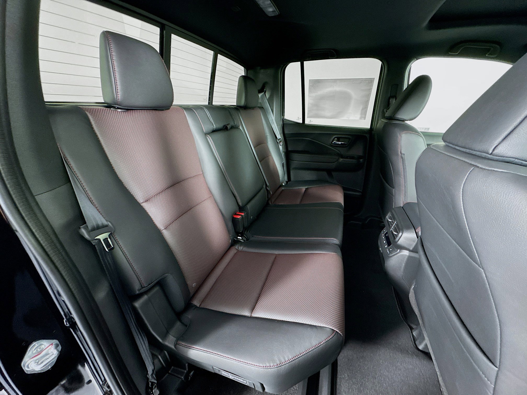 New 2026 Honda Ridgeline Black Edition image 28