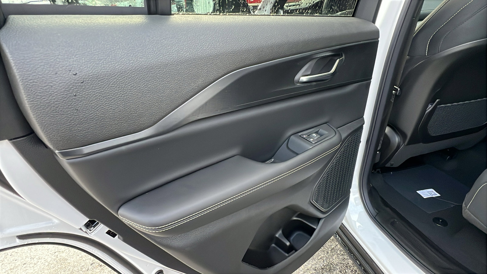 New 2025 Jeep Grand Cherokee Laredo image 19