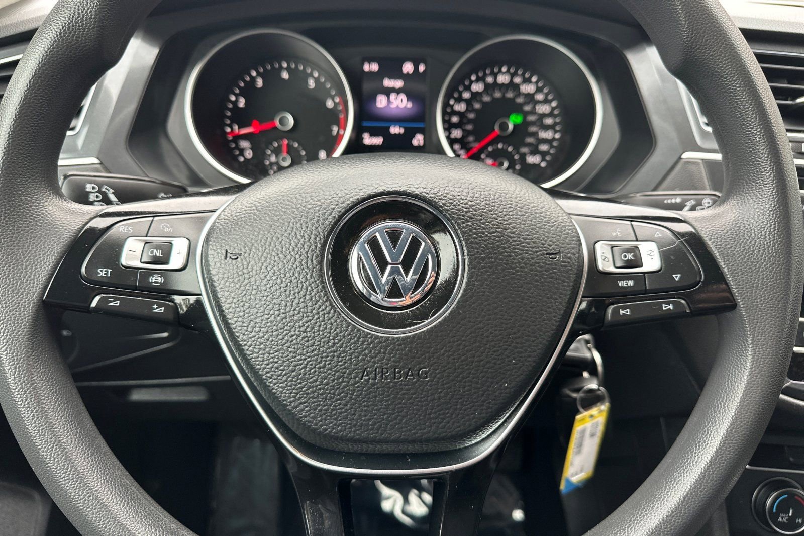 Used 2020 Volkswagen Tiguan S FWD image 24