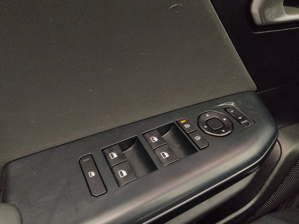 Used 2025 Kia K4 FWD image 27