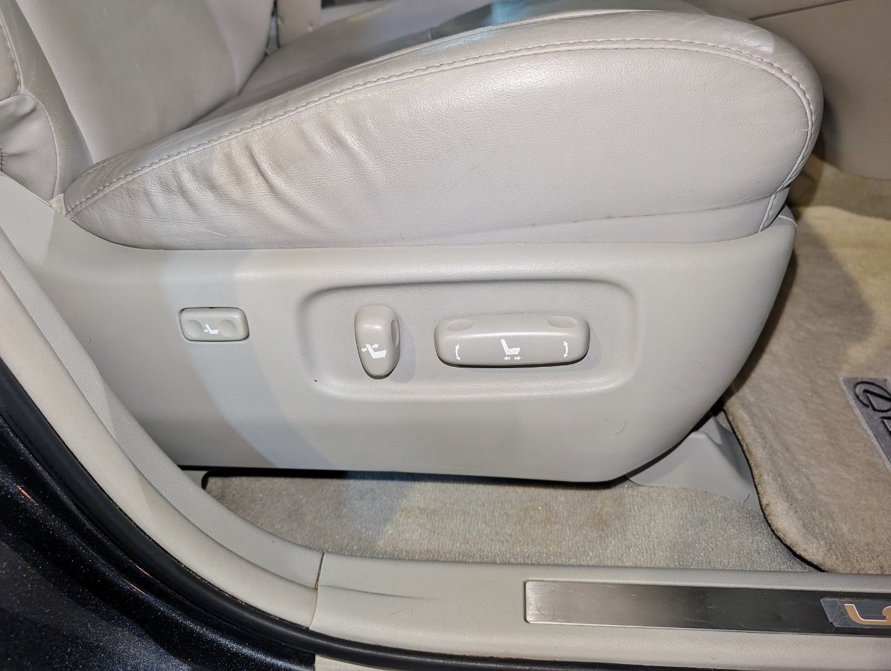 Used 2007 Lexus RX 350 AWD image 32