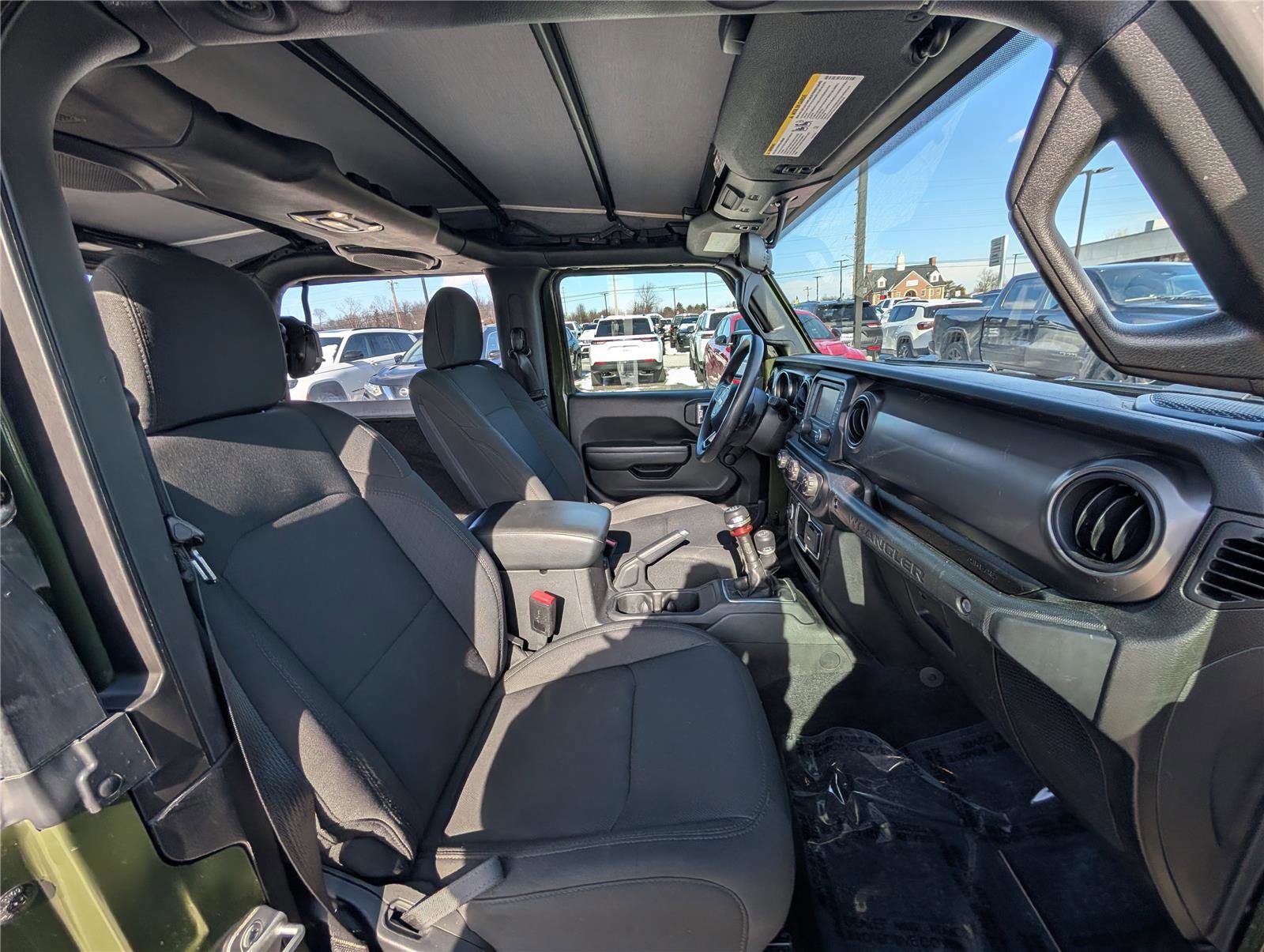 Used 2021 Jeep Wrangler Sport image 11