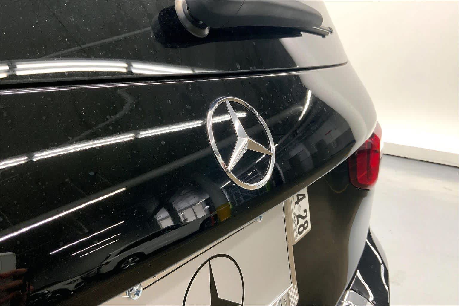 New 2026 Mercedes-Benz GLB 250 image 15