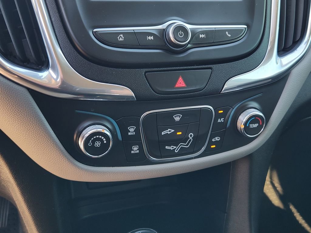 Used 2020 Chevrolet Equinox LS w/ LS Convenience Package image 23