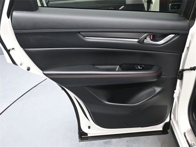 Certified 2024 MAZDA CX-5 Carbon Edition image 17