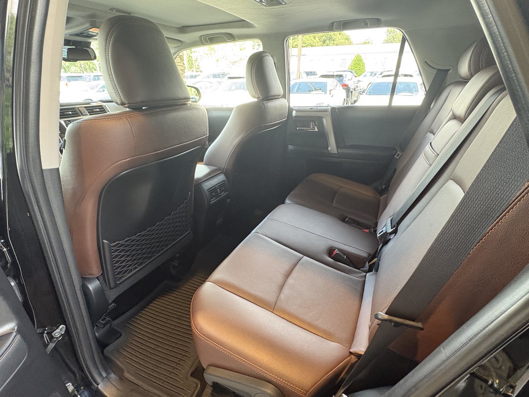 Used 2023 Toyota 4Runner Limited AWD/4WD image 27