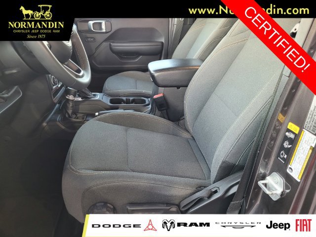 Certified 2024 Jeep Wrangler Unlimited AWD/4WD image 16
